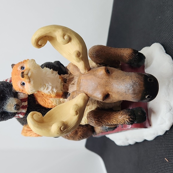 Demdaco "Sleigh Ride" Christmas figurine - Picture 7 of 7